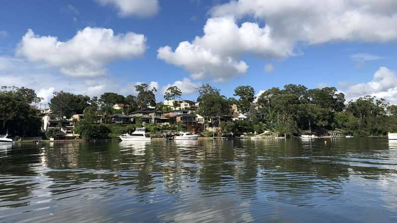 Georges River - Waterfront homes